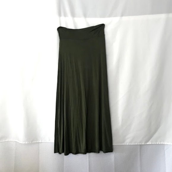 LIBIAN Plus size Fold Over Waist Long Maxi Skirt - Picture 2 of 8